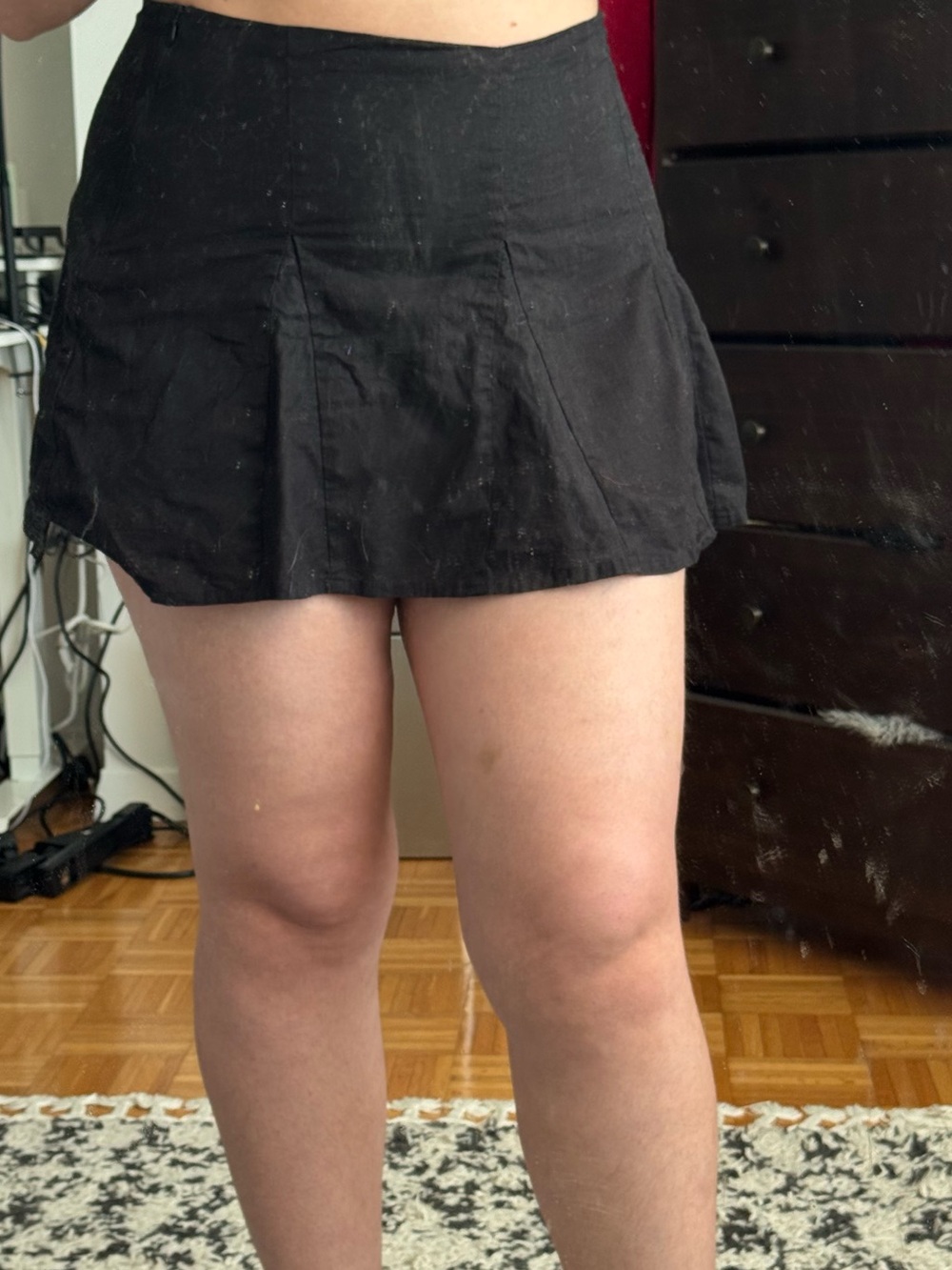 Black Pleated Mini Skirt — Classic Casual Essential